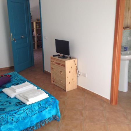B&B La Gatta Bianca Oliveri Room photo